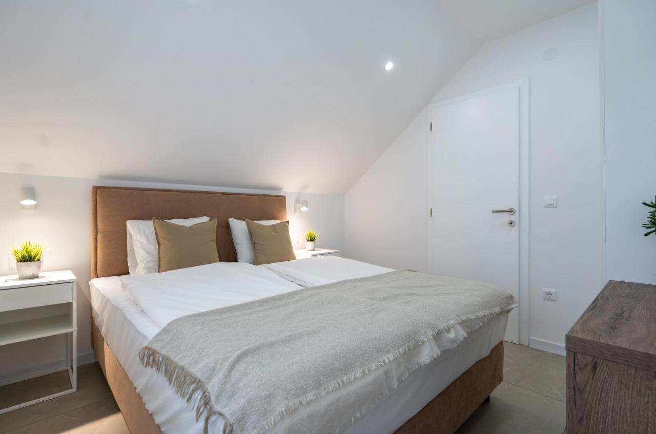 סלוניי Apartments & Room Forest מראה חיצוני תמונה