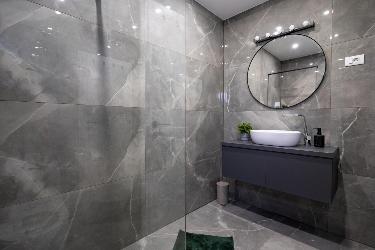 סלוניי Apartments & Room Forest מראה חיצוני תמונה