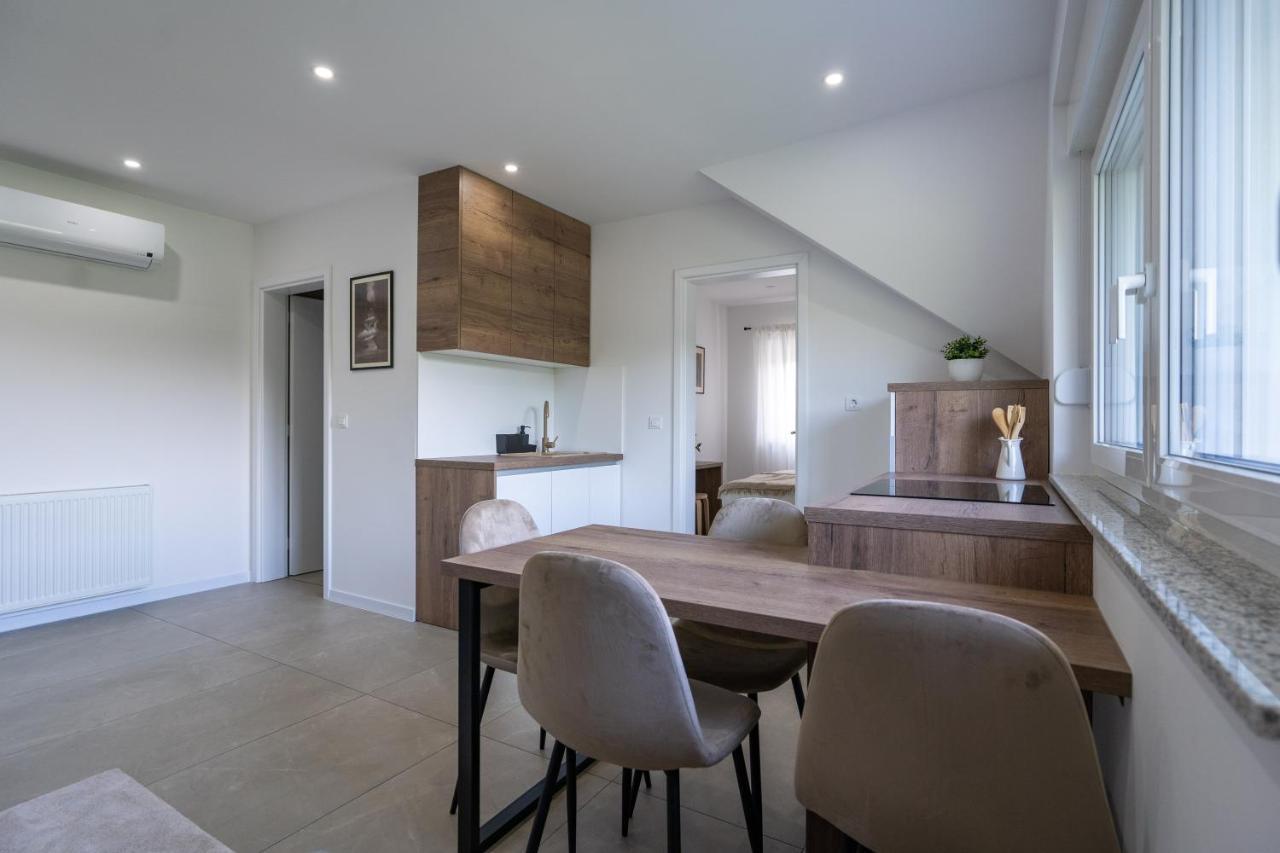סלוניי Apartments & Room Forest מראה חיצוני תמונה