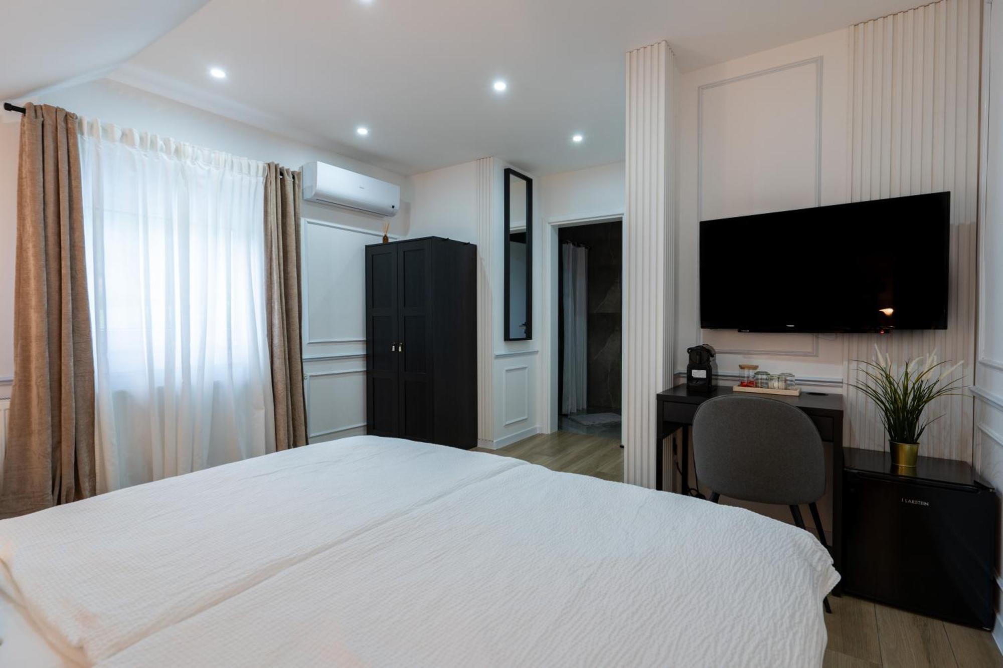 סלוניי Apartments & Room Forest מראה חיצוני תמונה