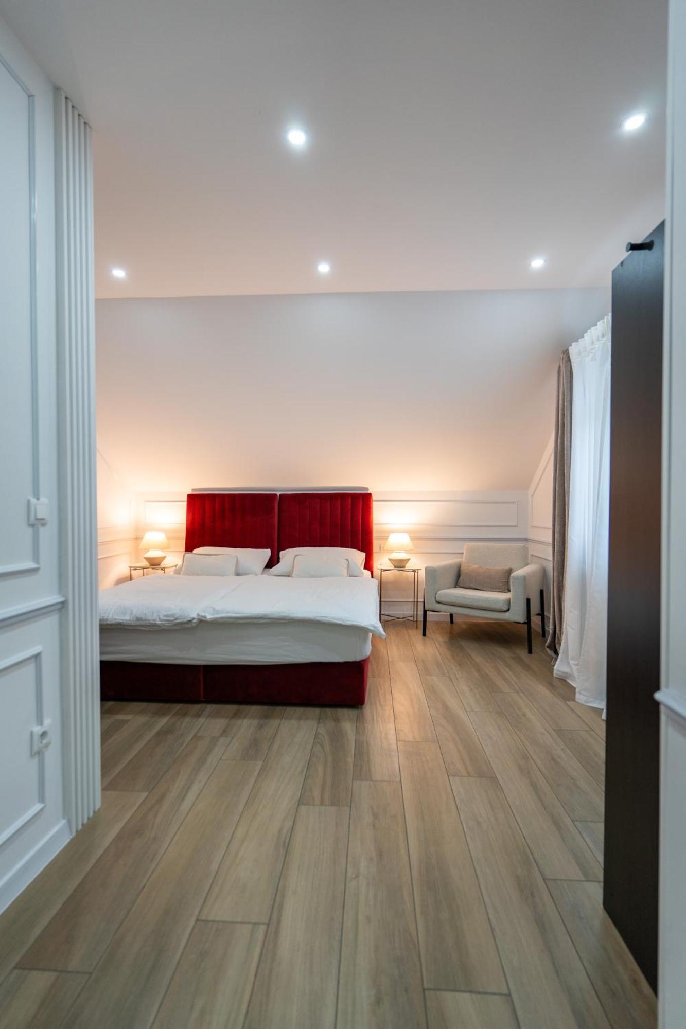 סלוניי Apartments & Room Forest מראה חיצוני תמונה